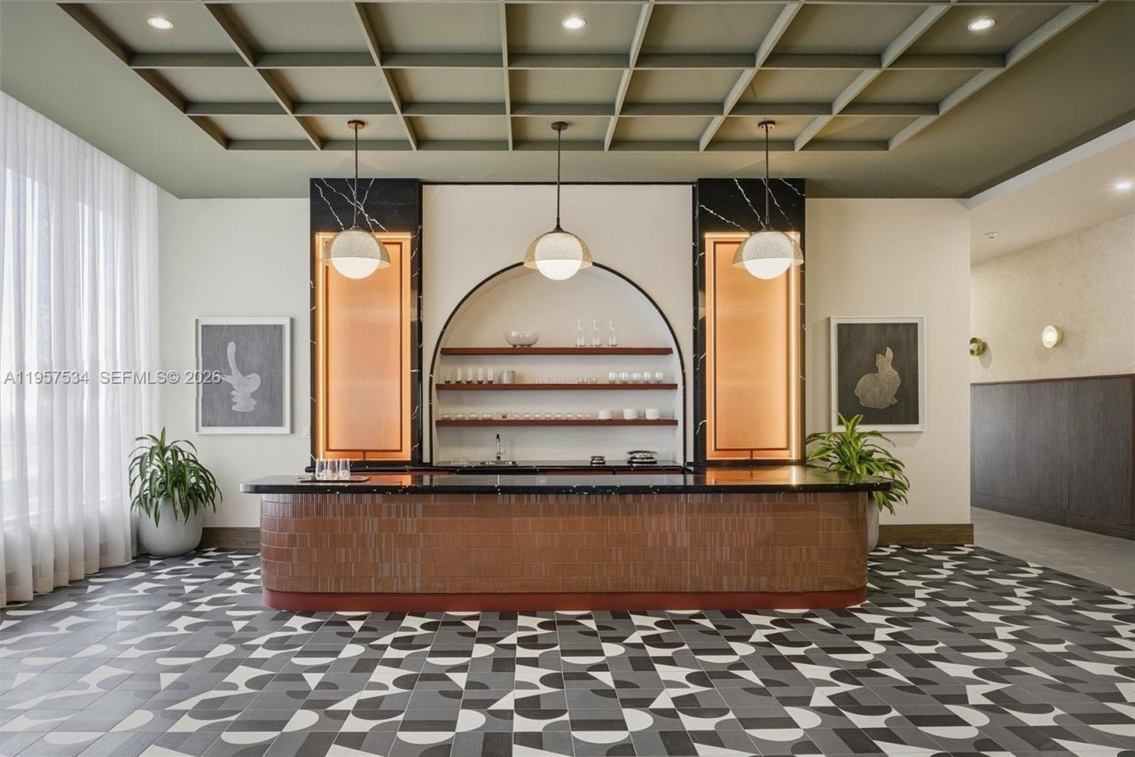 11 NE 6th St, Unit 902, Miami, FL 33132 Photo