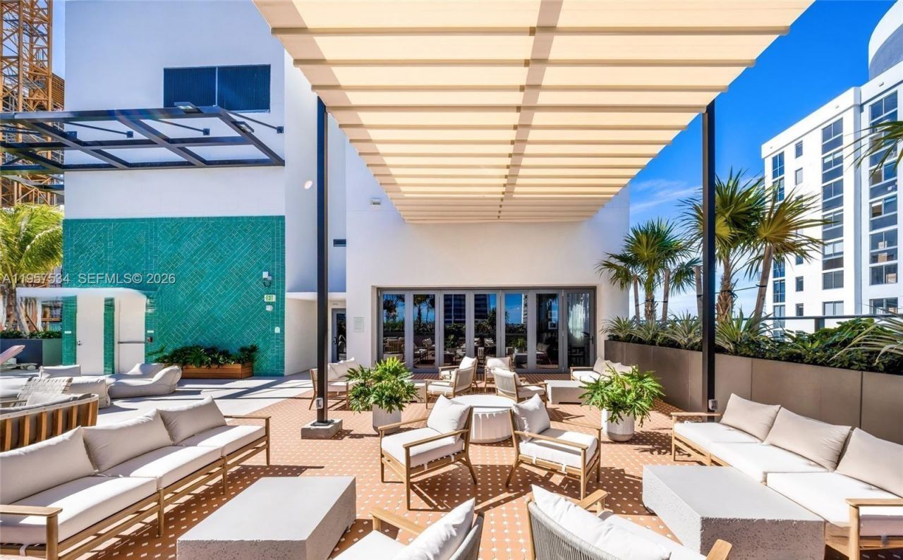 11 NE 6th St, Unit 902, Miami, FL 33132 Photo