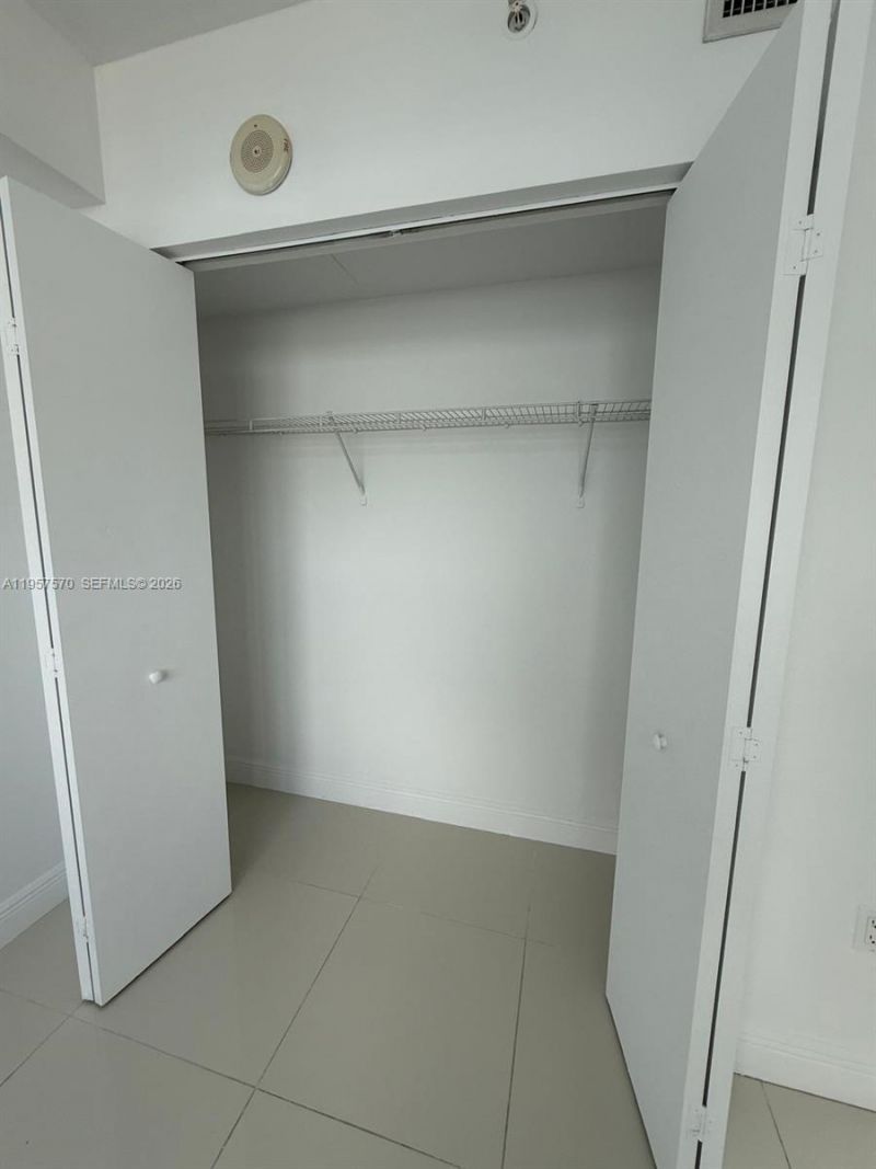 1871 NW S River Dr , Unit 1503, Miami, FL 33125 Photo