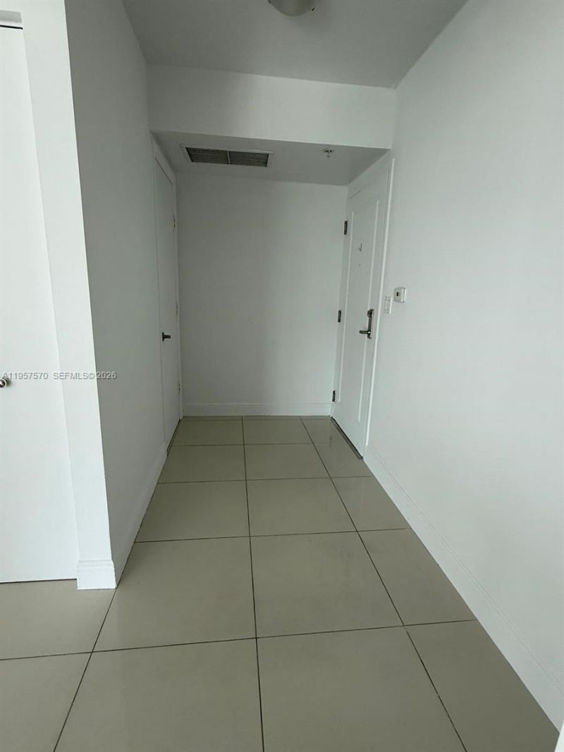 1871 NW S River Dr , Unit 1503, Miami, FL 33125 Photo