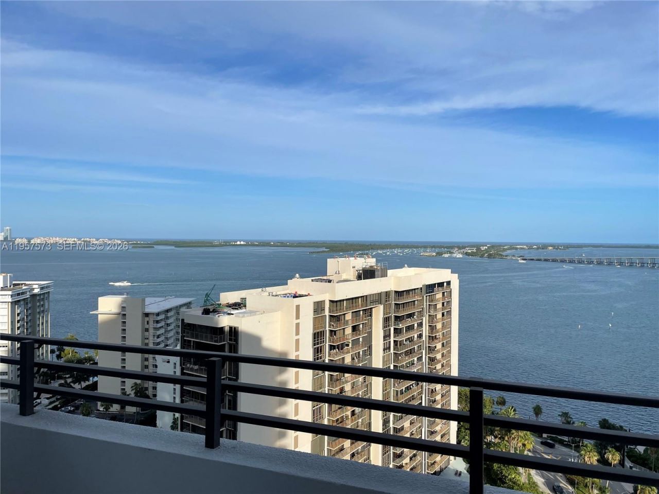 151 SE 15th Rd, Unit 2503, Miami, FL 33129 Photo