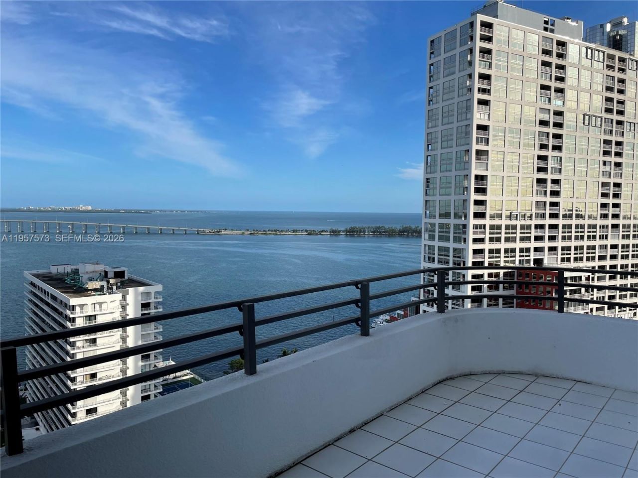 151 SE 15th Rd, Unit 2503, Miami, FL 33129 Photo