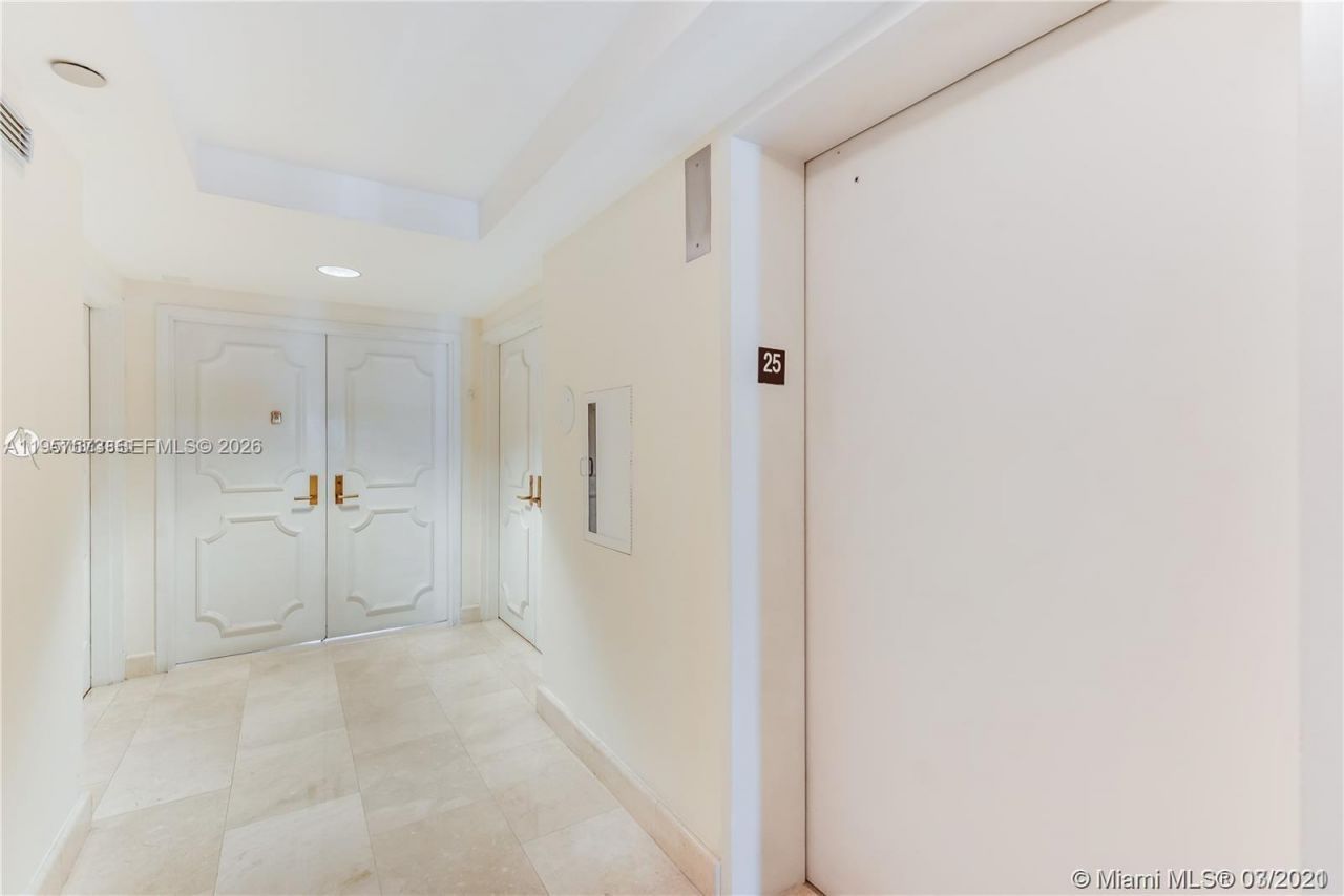 151 SE 15th Rd, Unit 2503, Miami, FL 33129 Photo