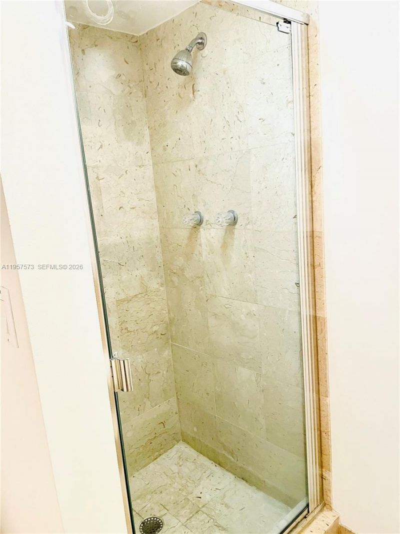 151 SE 15th Rd, Unit 2503, Miami, FL 33129 Photo