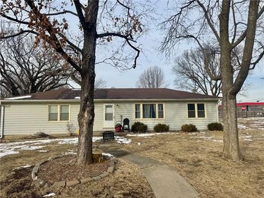 107 E Maple Street, Drexel, MO 64742