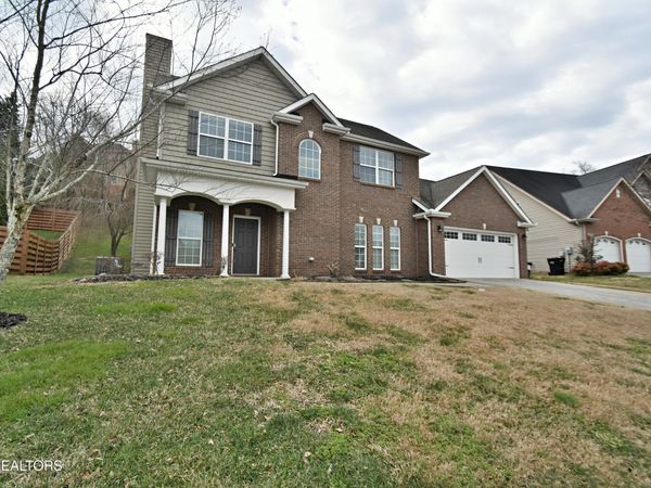 2622 Jessica Taylor Drive, Knoxville, TN 37931