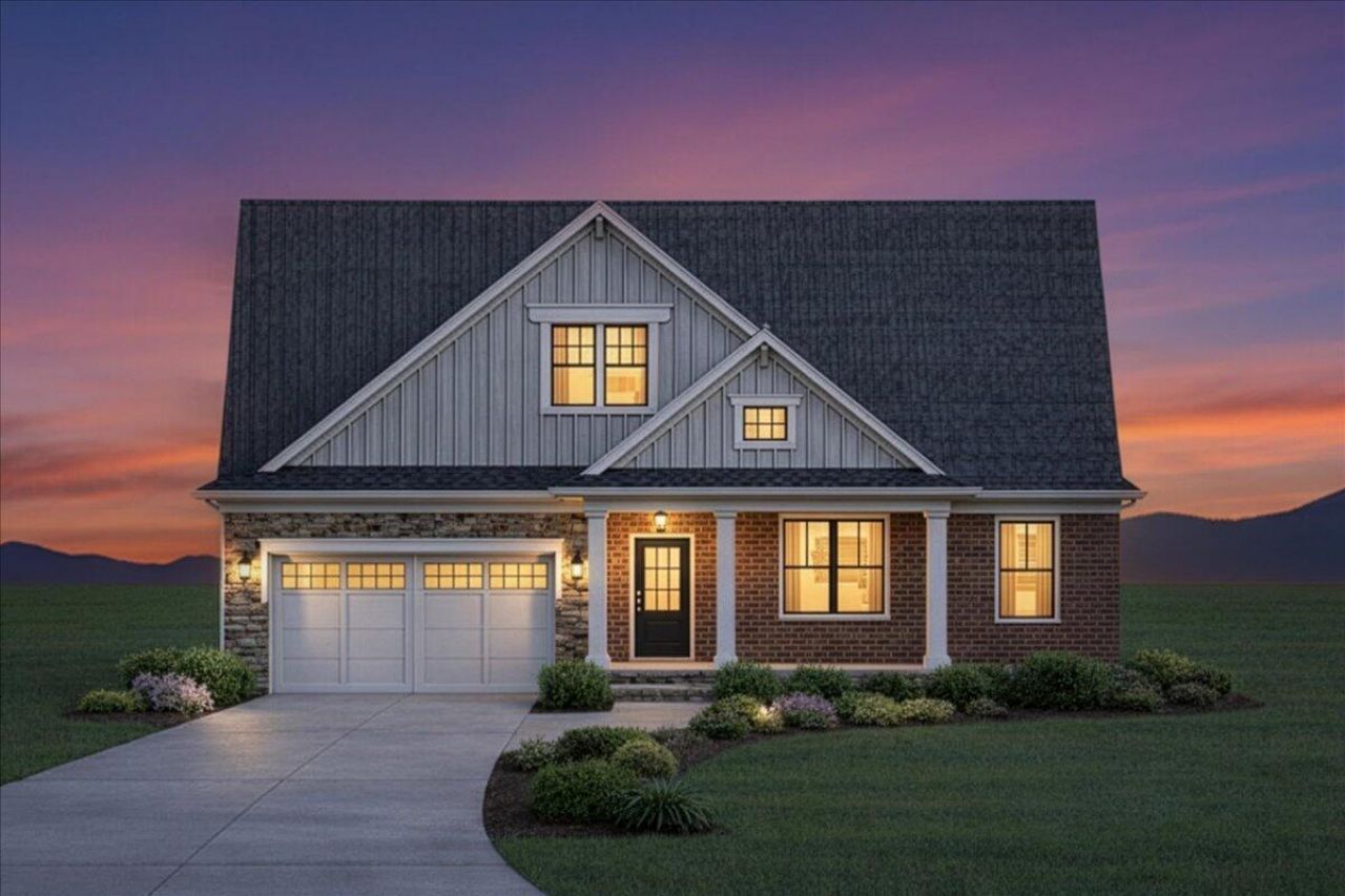 28 Scarlet Dr, Daleville, VA 24083 Main Photo