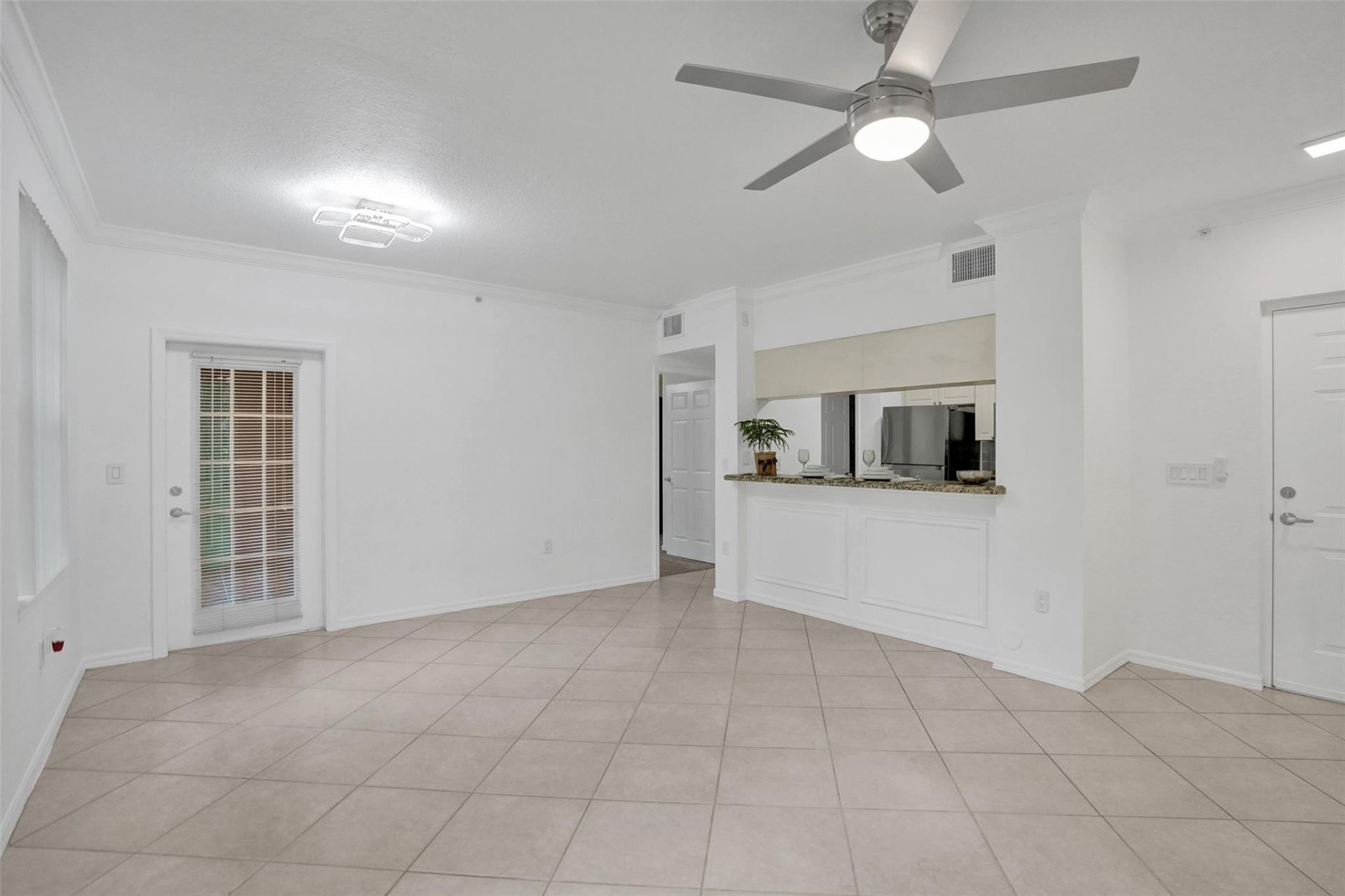 6584 W Sample Road, Unit 6584, Coral Springs, FL 33067 Photo