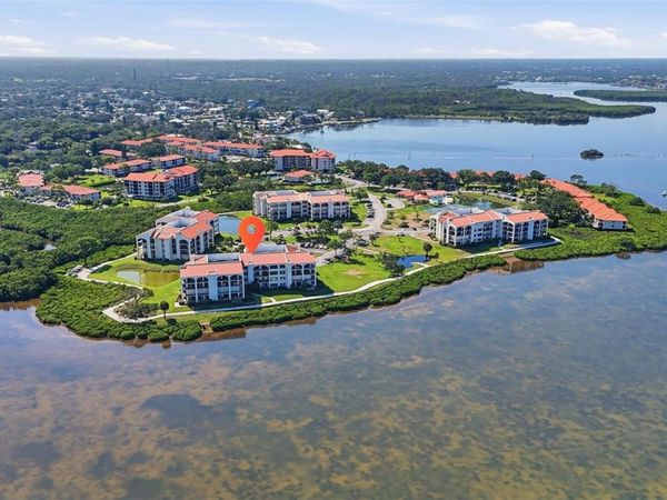 301 MARINER DRIVE, Unit 301, TARPON SPRINGS, FL 34689
