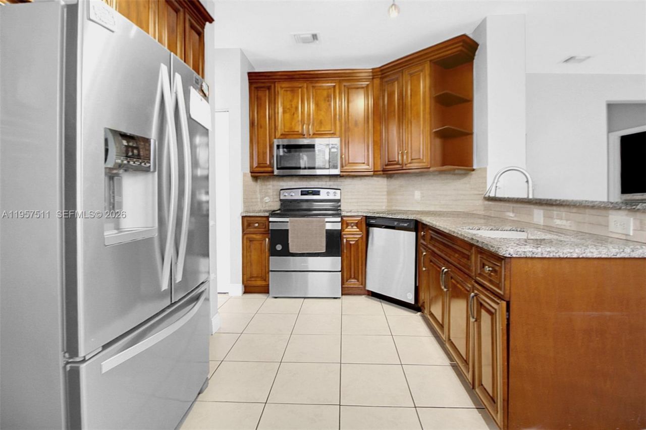 10755 SW 244th Ter, Homestead, FL 33032 Photo