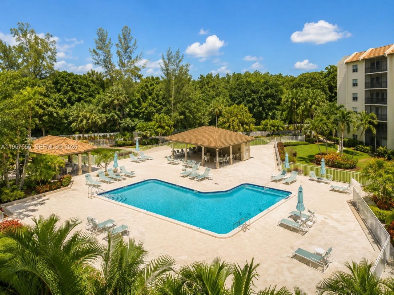 3910 Inverrary Blvd, Unit 603-B, Lauderhill, FL 33319 Photo