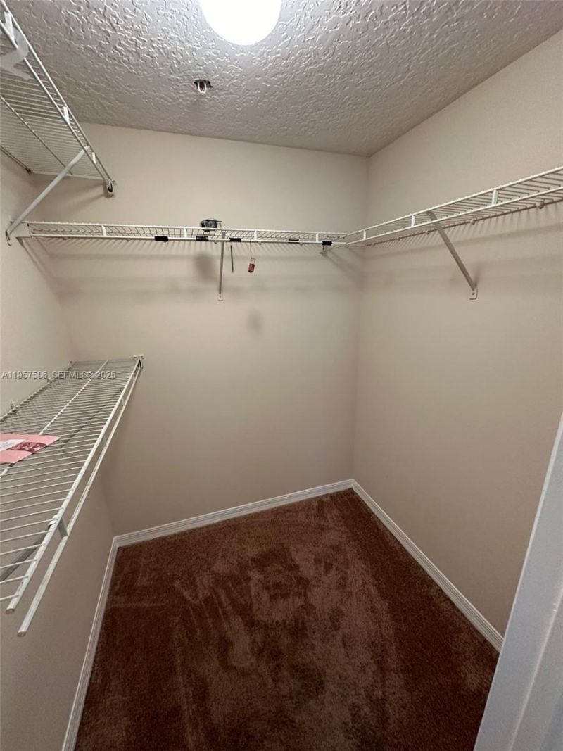 11600 SW 2nd St, Unit 18208, Pembroke Pines, FL 33025 Photo