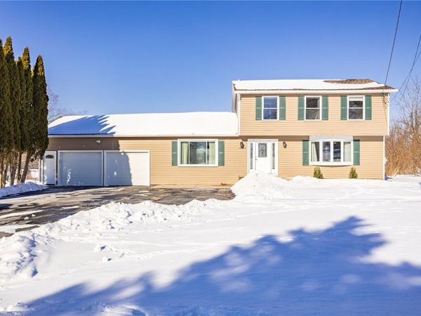 1484 Davis Road, Churchville, NY 14428