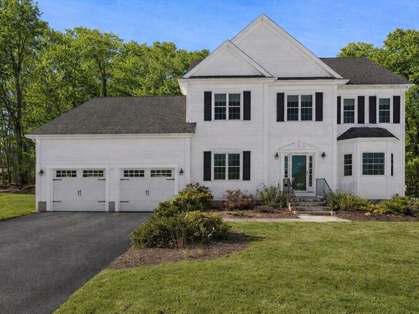 13 Teresa Dr, Millis, MA 02054