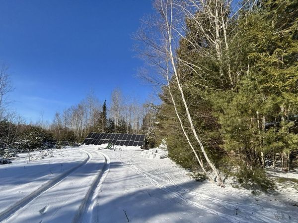 77 Bartlett Road, Searsmont, ME 04952