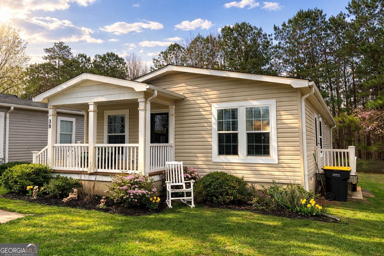 53 Beaver Run Road, Newnan, GA 30263 Main Photo