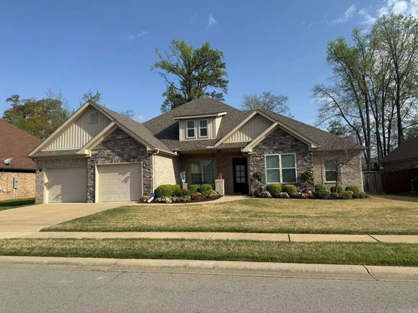 3702 Buckskin Road, Benton, AR 72015
