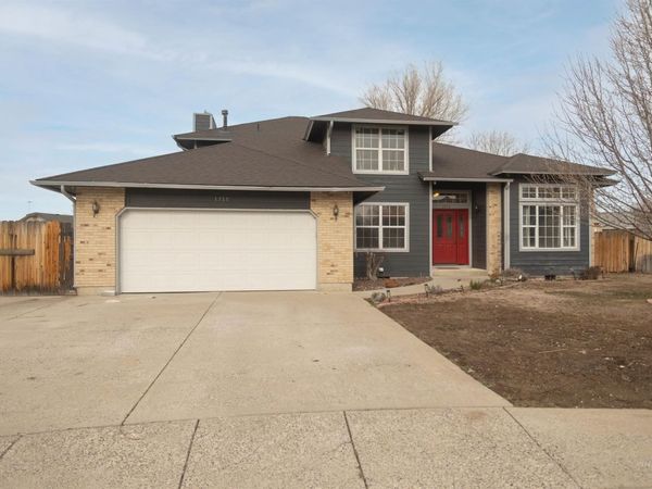 1715 Queens Ct, Mountain Home, ID 83647