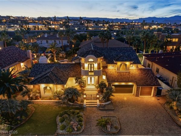 5101 Mountain Foliage Drive , Las Vegas, NV 89148