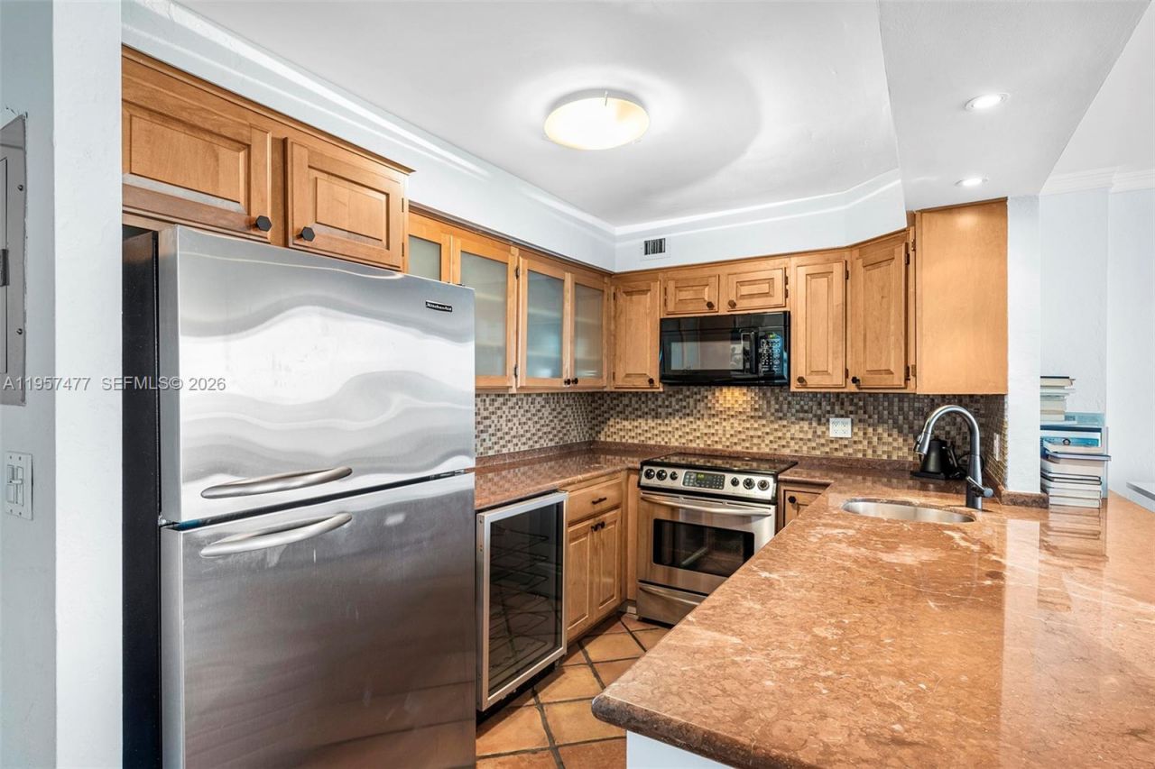 5 Island Ave , Unit 15G, Miami Beach, FL 33139 Photo