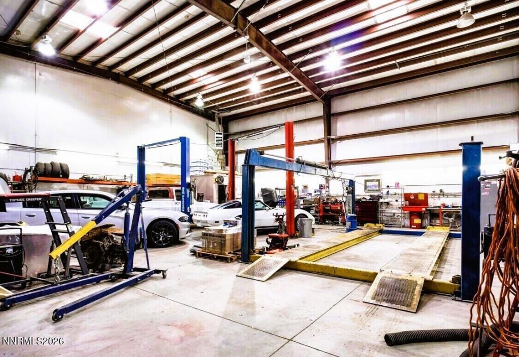 1417 Industrial Way, Gardnerville, NV 89410 Photo