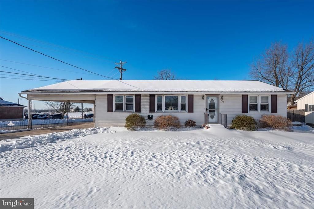 706 E Main Street, Thurmont, MD 21788 Main Photo