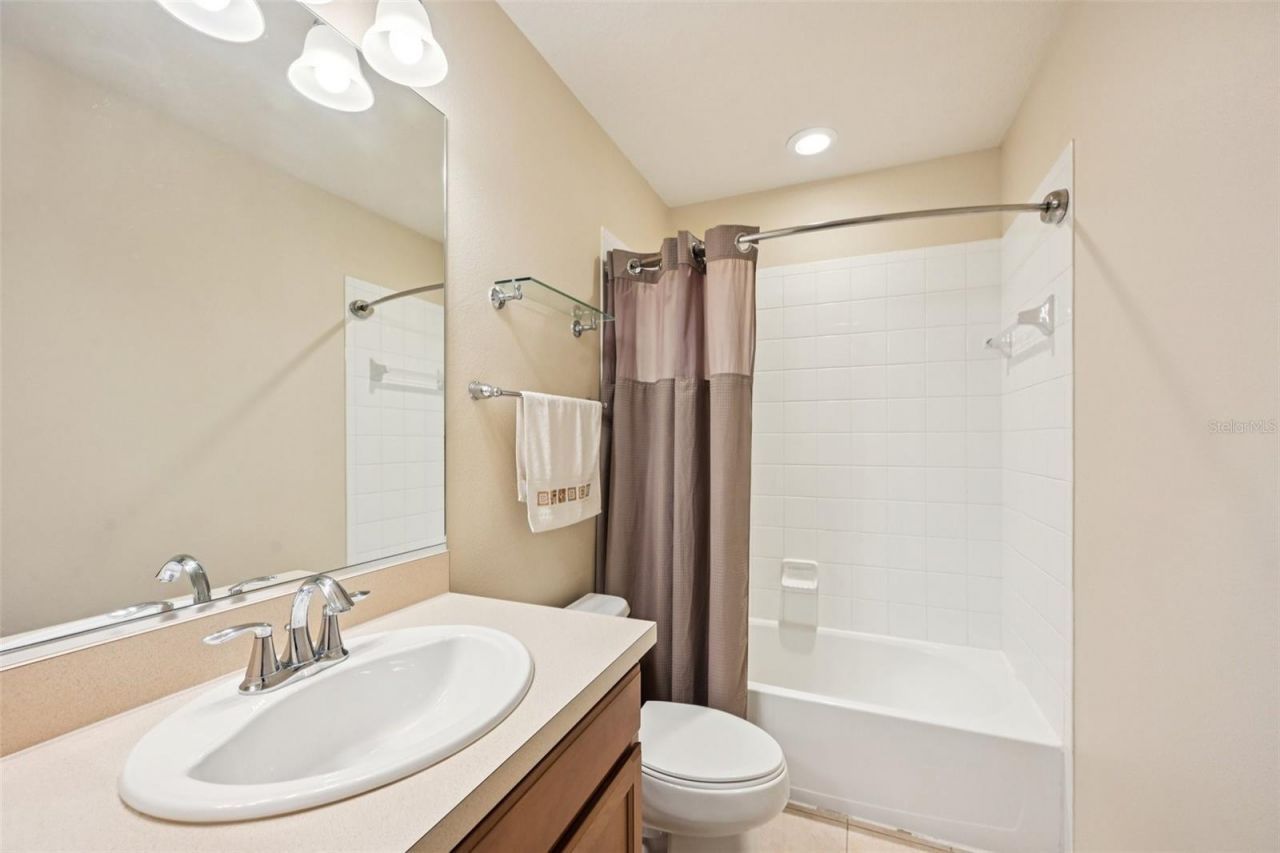 3715 45th Terrace W, Unit 103, Bradenton, FL 34210 Photo