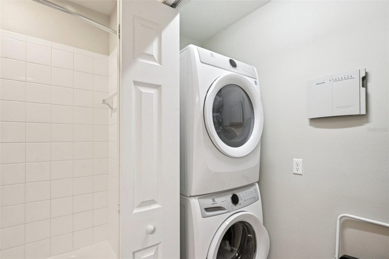 3715 45th Terrace W, Unit 103, Bradenton, FL 34210 Photo