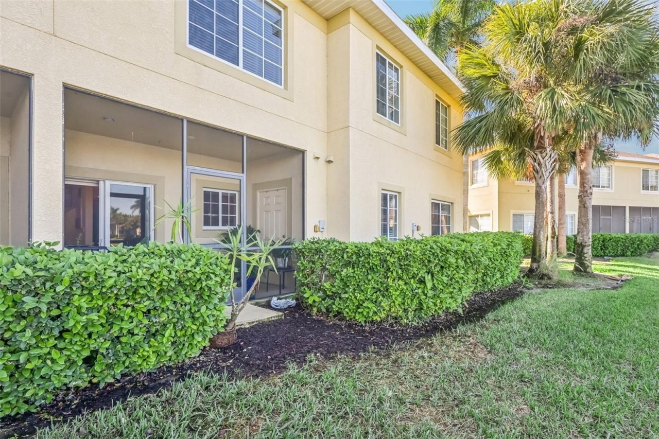 3715 45th Terrace W, Unit 103, Bradenton, FL 34210 Photo