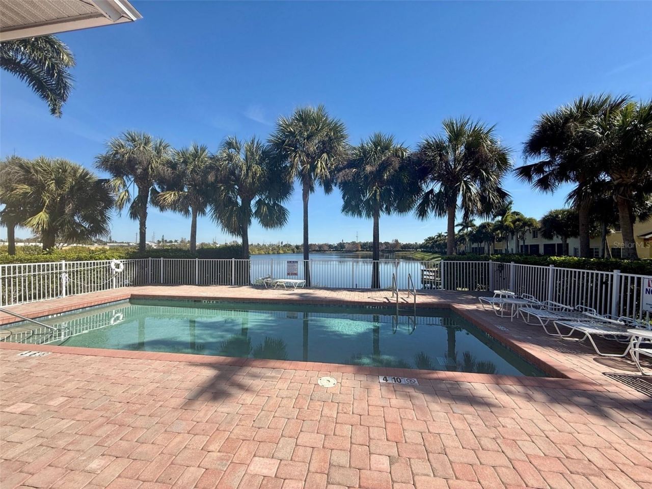 3715 45th Terrace W, Unit 103, Bradenton, FL 34210 Photo