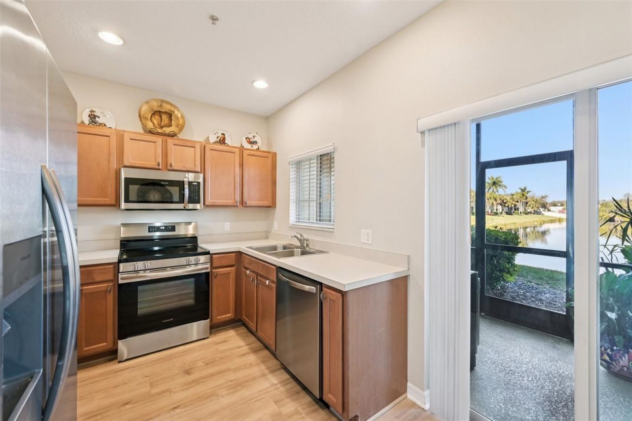 3715 45th Terrace W, Unit 103, Bradenton, FL 34210 Photo