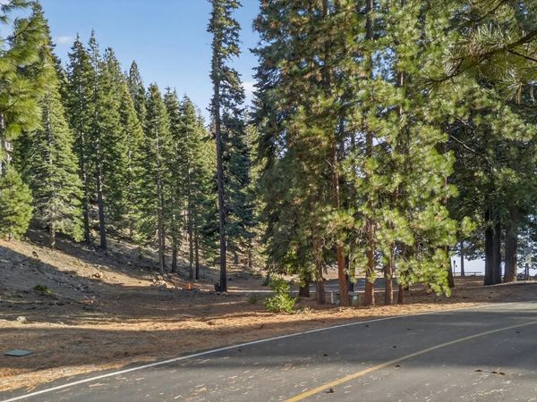1216 Hidden Beach Road, Lake Almanor, CA 96137
