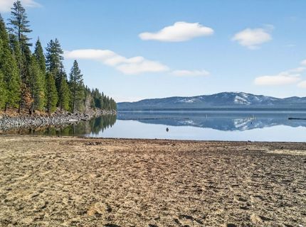 1216 Hidden Beach Road, Lake Almanor, CA 96137 Photo