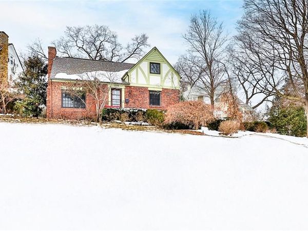 4966 Westwood Road, Kansas City, MO 64112