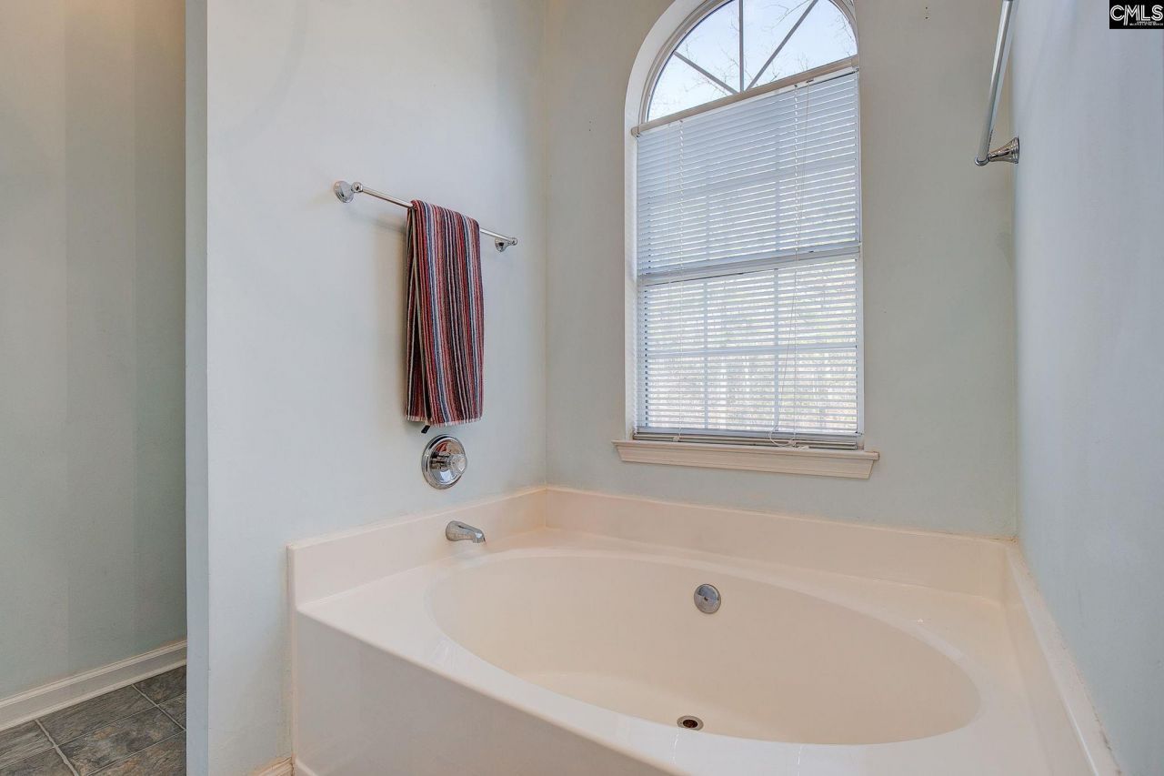 217 Caro Lane Photo 7