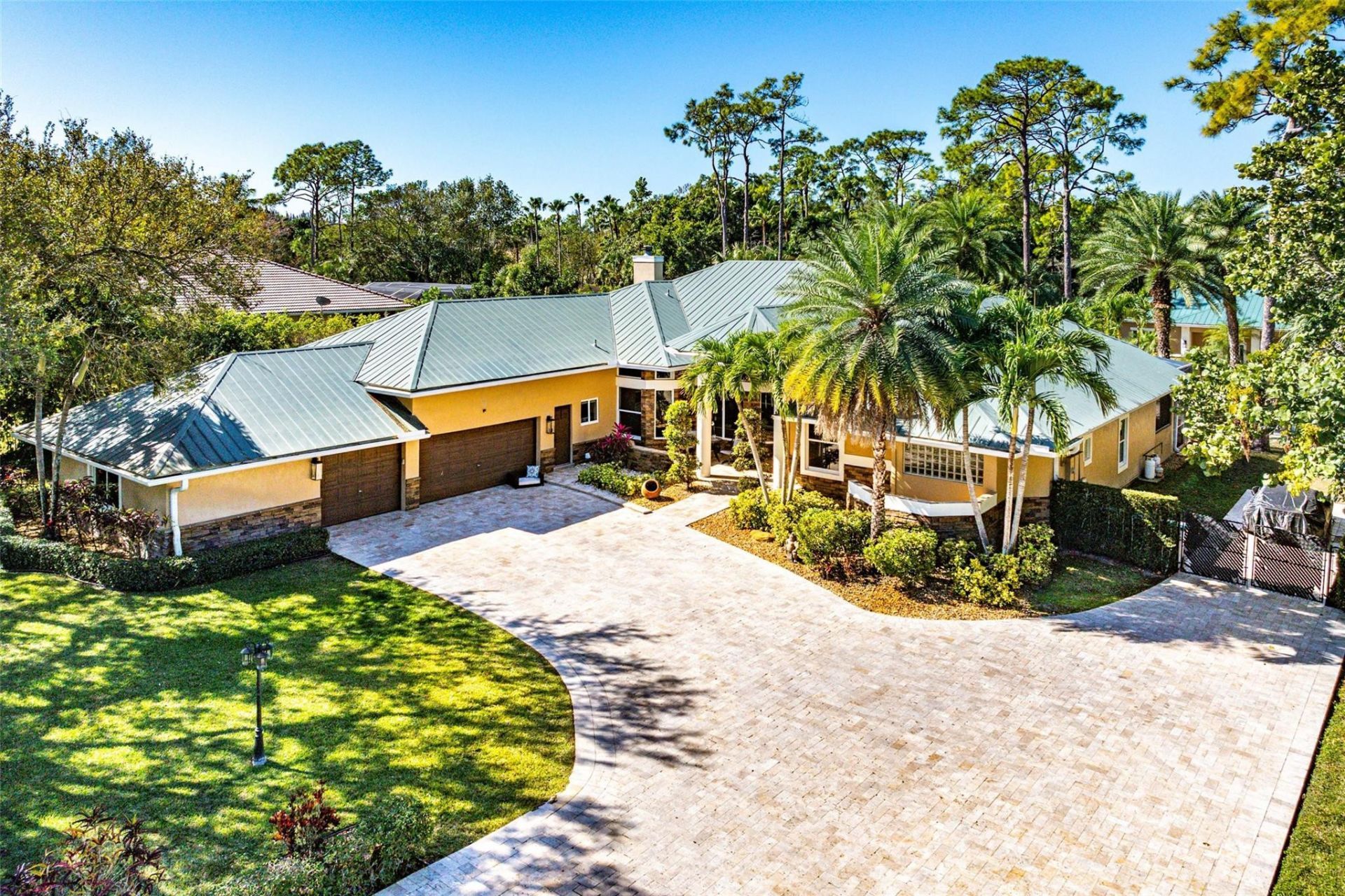 7033 NW 63rd Way, Parkland, FL 33067 Photo