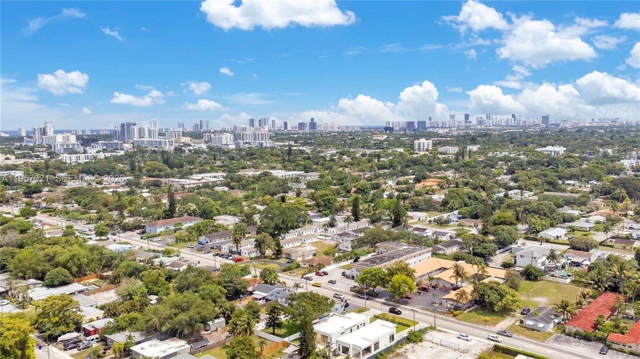 2661 Johnson St, Hollywood, FL 33020 Photo