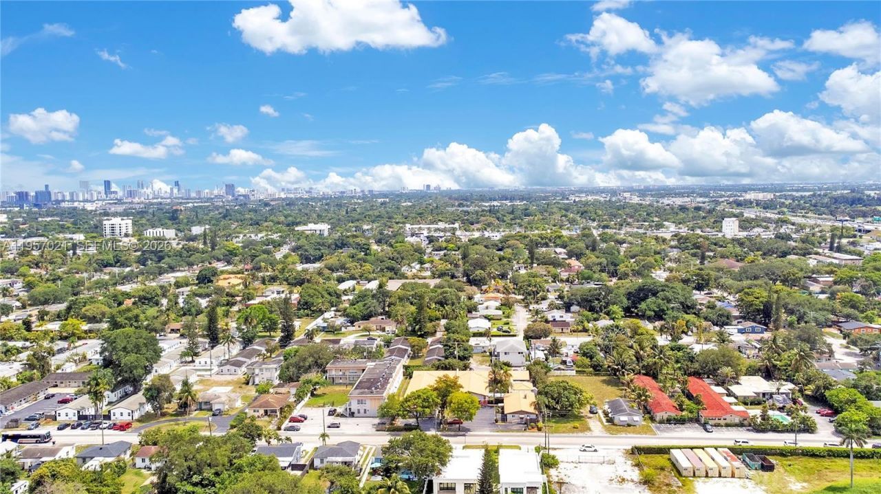 2661 Johnson St, Hollywood, FL 33020 Photo