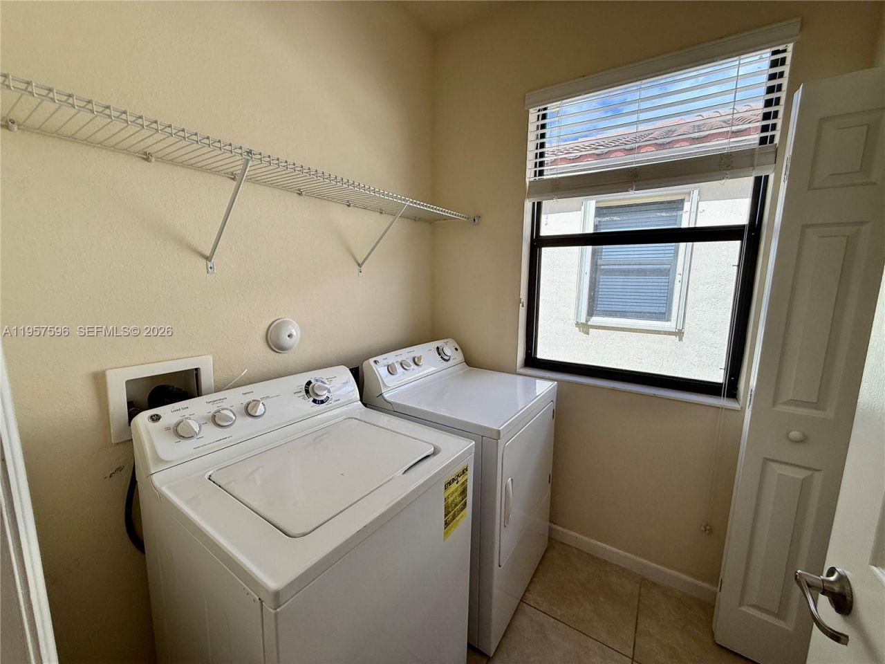 3385 W 86th Ter, Unit 3385, Hialeah, FL 33018 Photo
