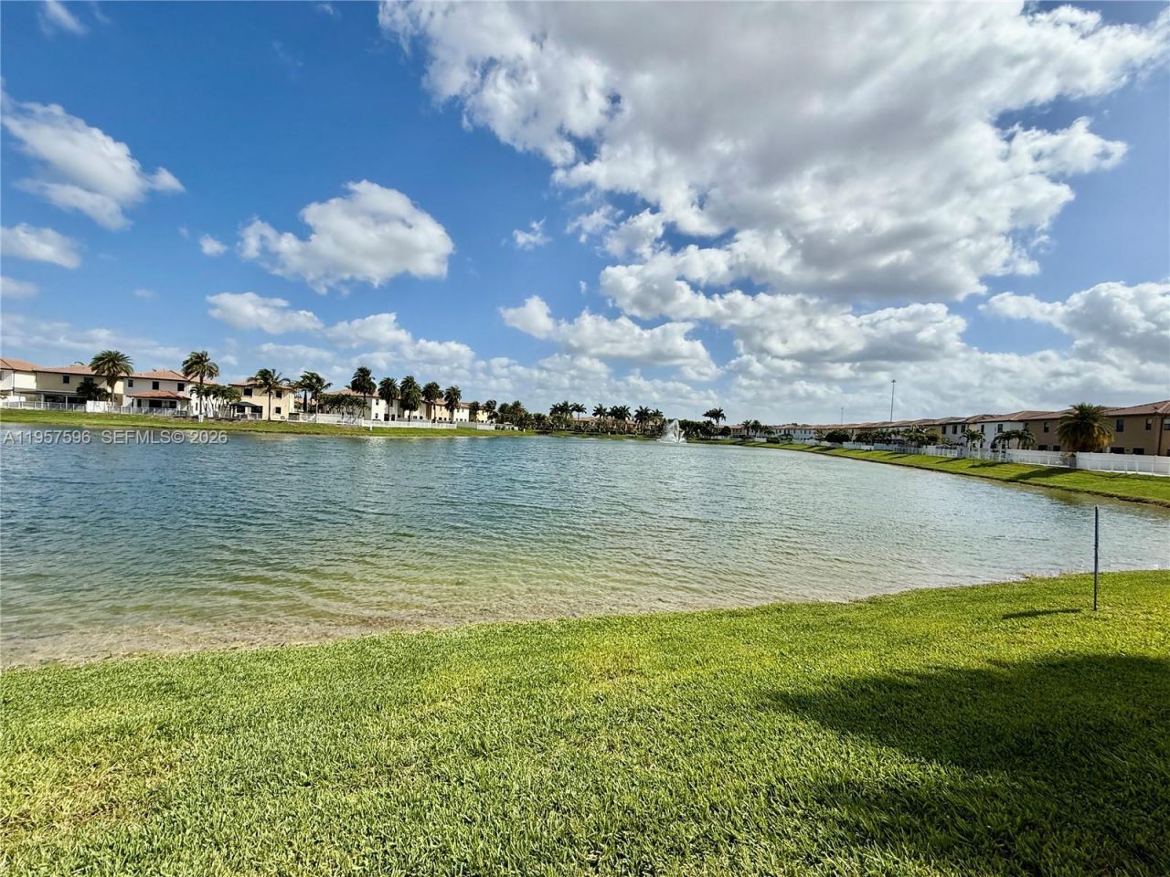 3385 W 86th Ter, Unit 3385, Hialeah, FL 33018 Photo