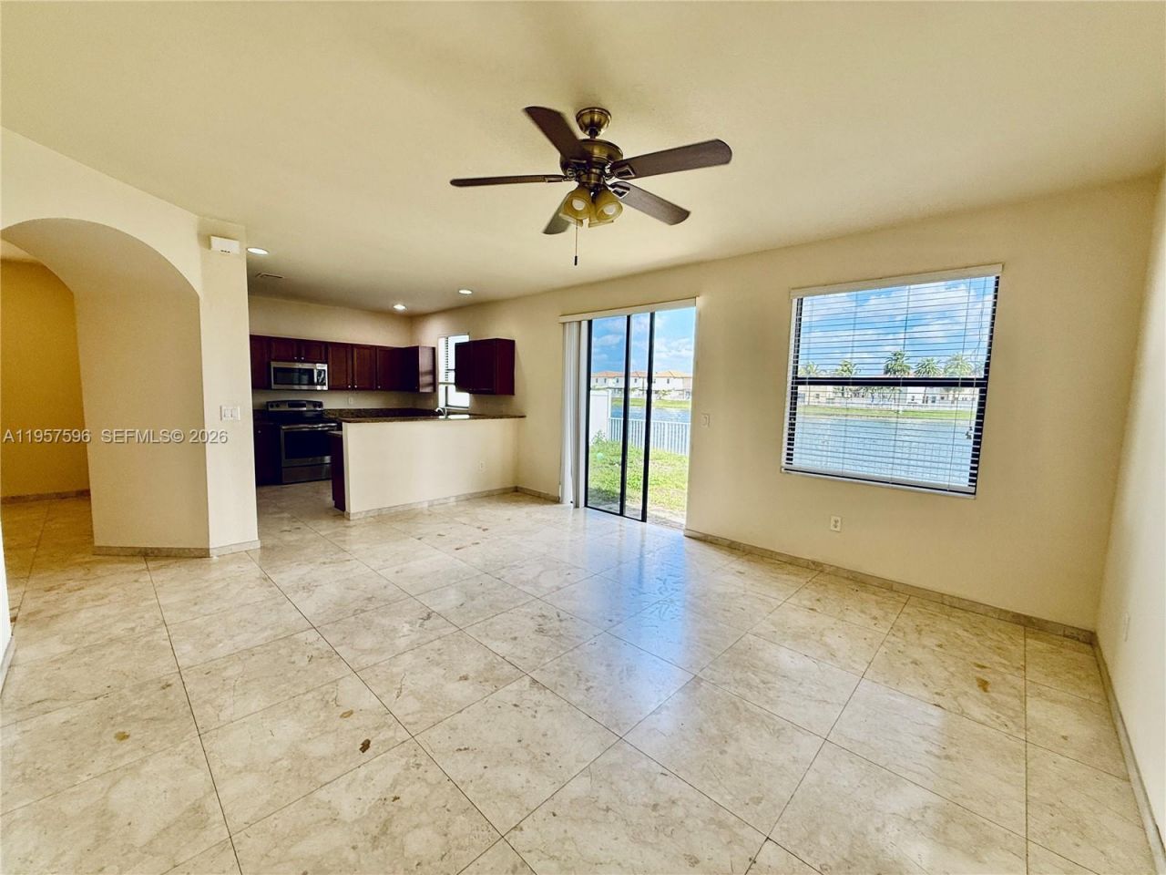 3385 W 86th Ter, Unit 3385, Hialeah, FL 33018 Photo