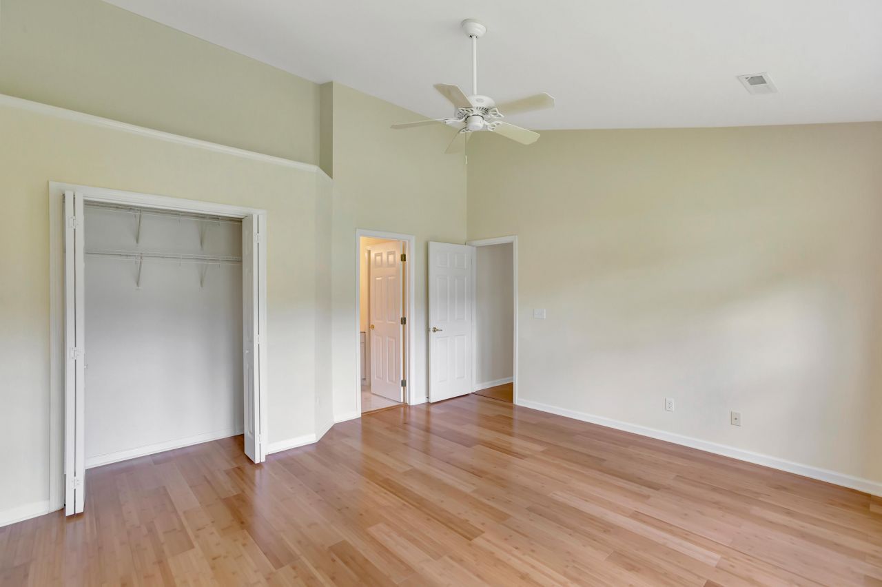 4808 Harvest Moon Court Photo 13