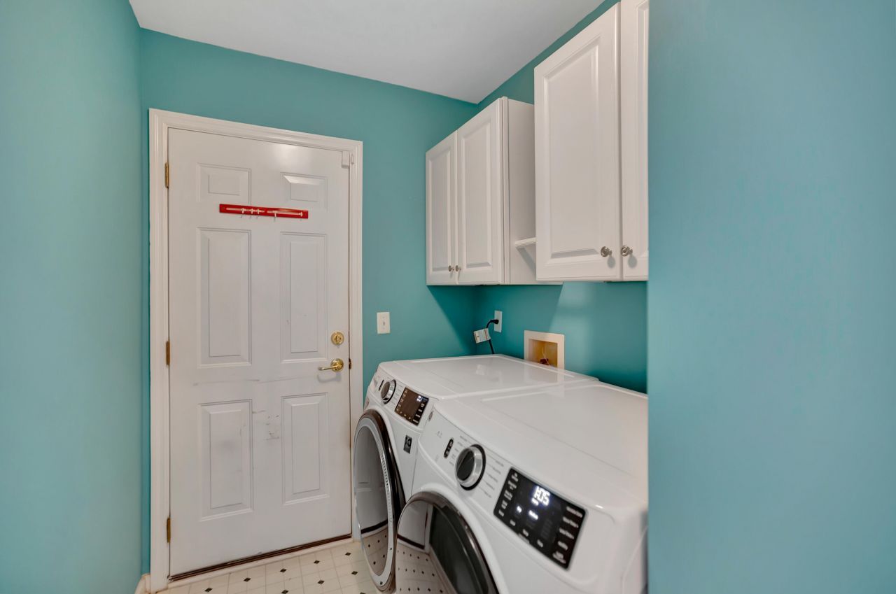 4808 Harvest Moon Court Photo 23