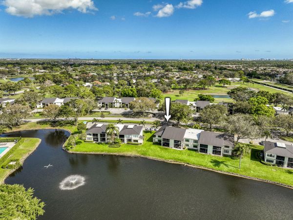 12871 Briarlake Drive, Unit 204, Palm Beach Gardens, FL 33418