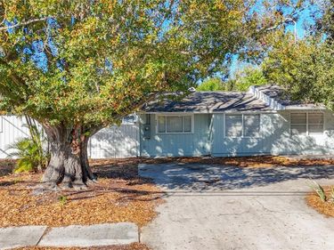 424 72ND STREET N, ST PETERSBURG, FL 33710