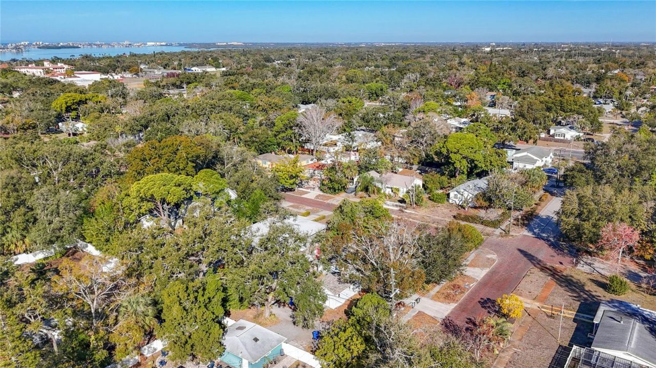 424 72nd Street N, Saint Petersburg, FL 33710 Photo