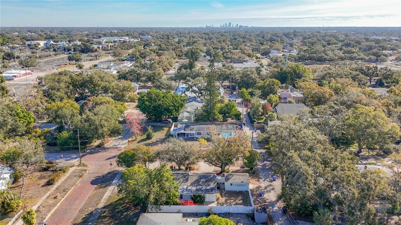 424 72nd Street N, Saint Petersburg, FL 33710 Photo