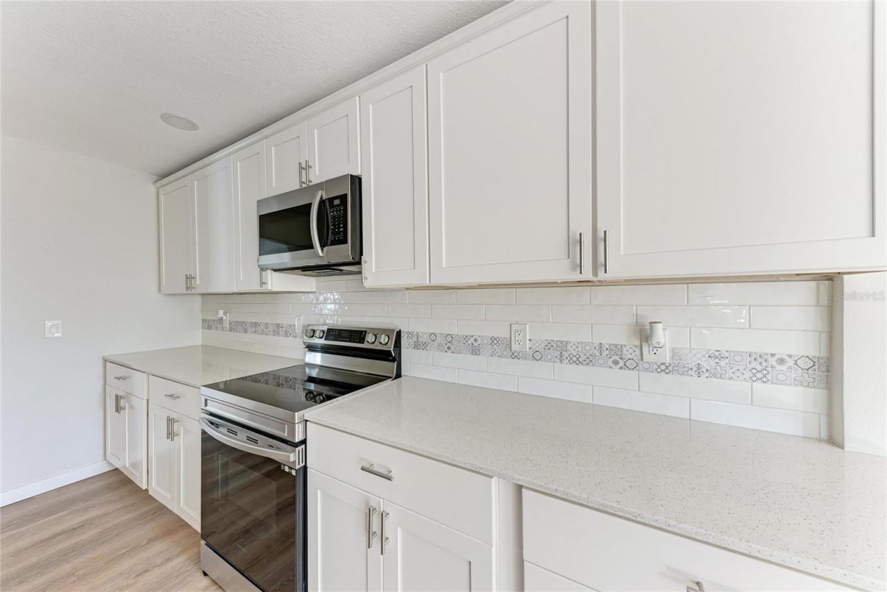 702 20th Avenue W, Bradenton, FL 34205 Photo