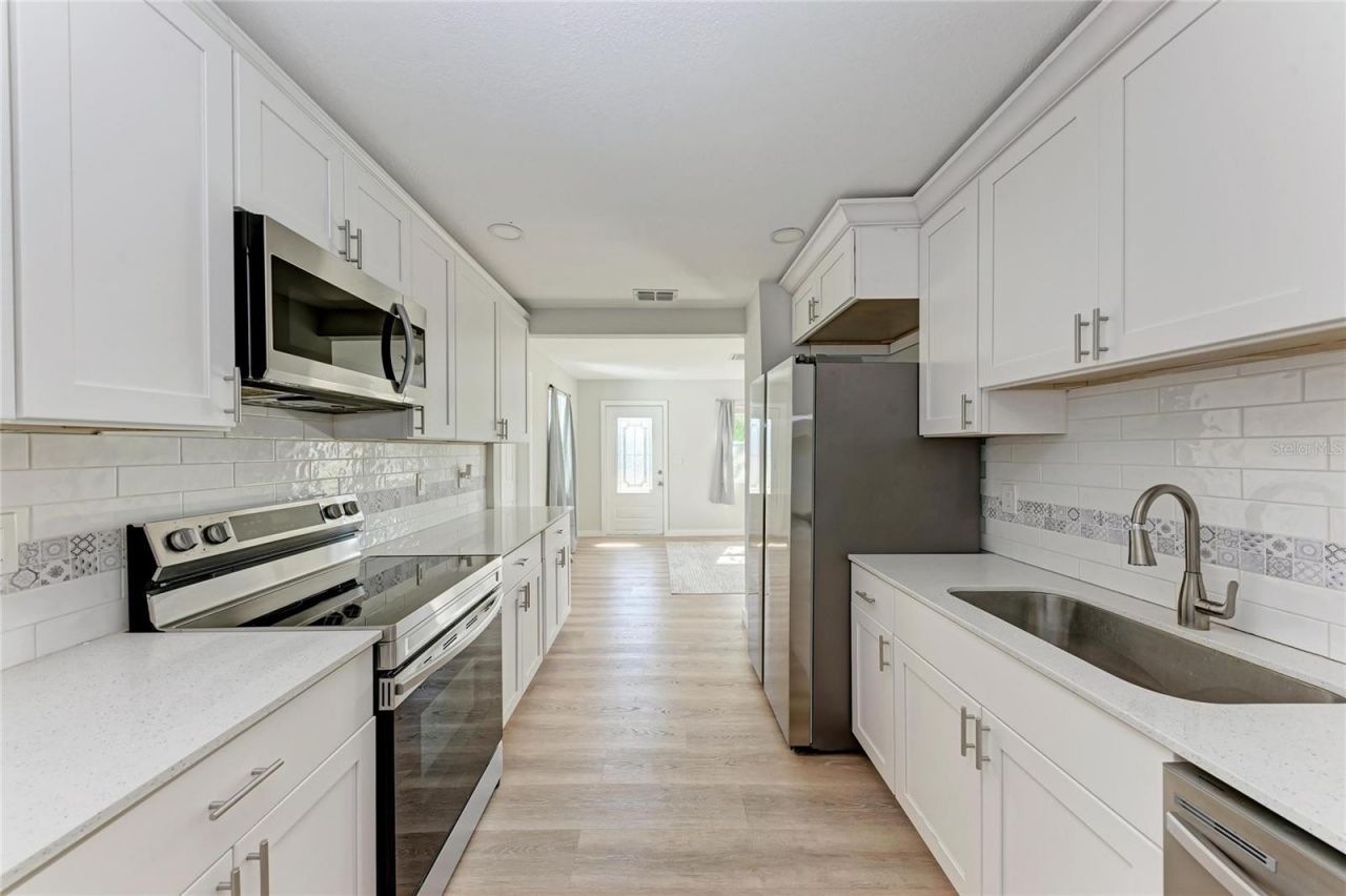 702 20th Avenue W, Bradenton, FL 34205 Photo