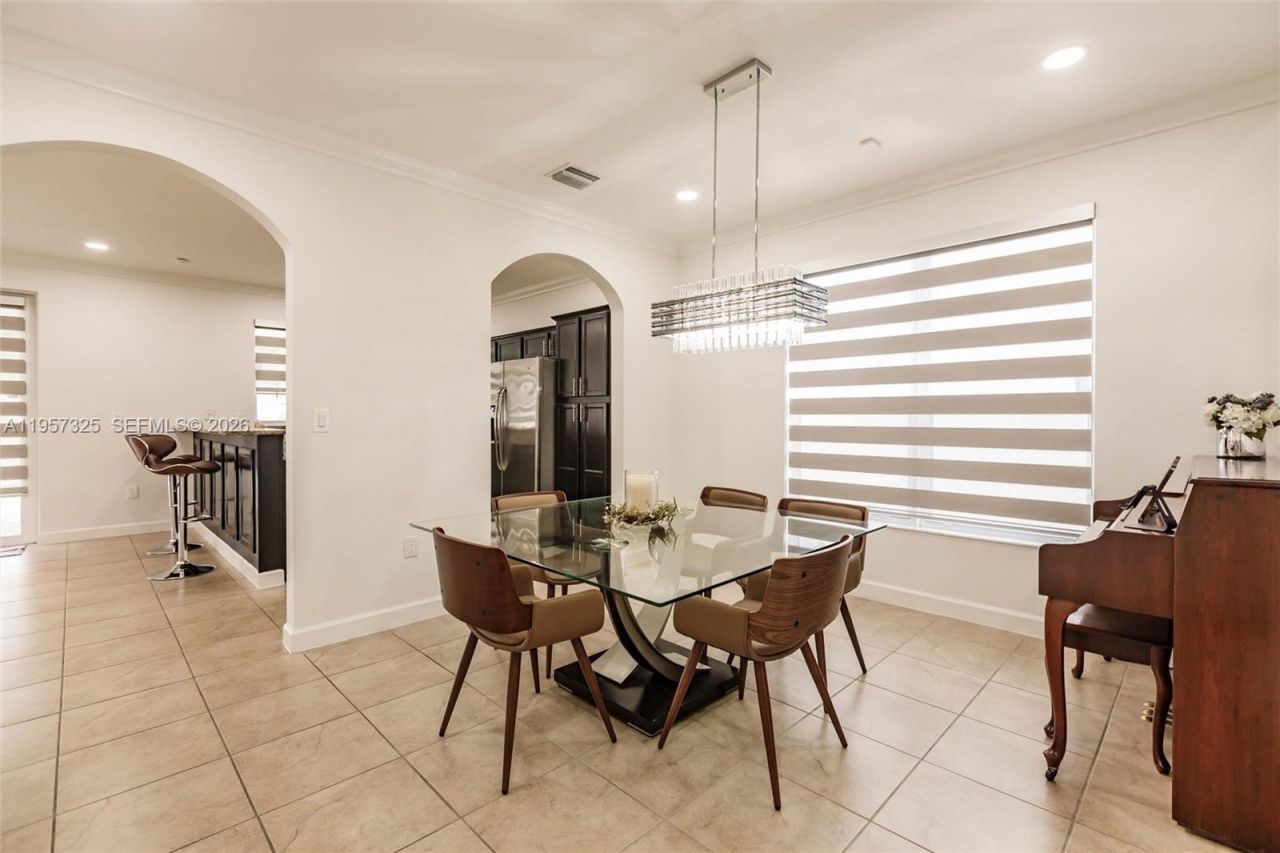 17063 SW 91st St, Miami, FL 33196 Photo